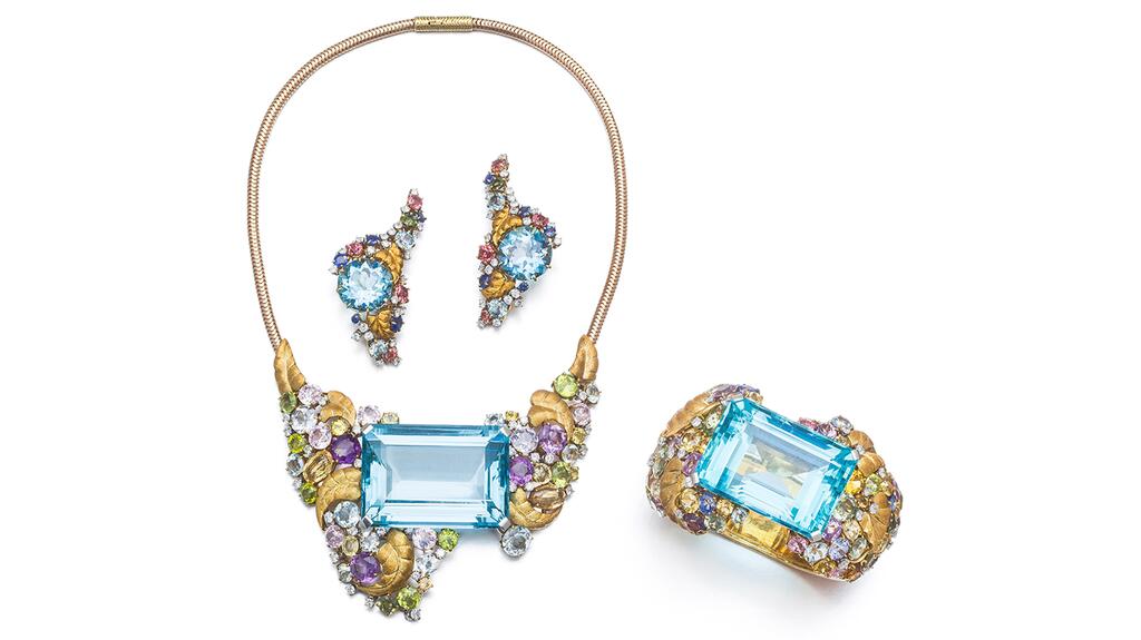 A multi-piece set featuring aquamarines, sapphires, and diamonds estimated to sell for up to €70,000 ($76,000) Dame Shirley Bassey aquamarine set